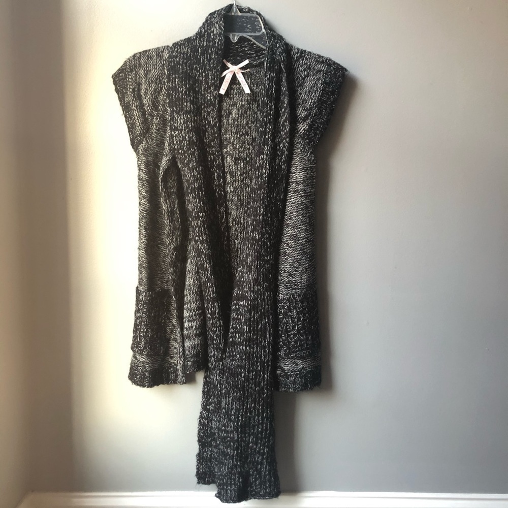 Derek Heart Cardigan Vest w/ attached scarf Sz Med - Picture 3 of 9